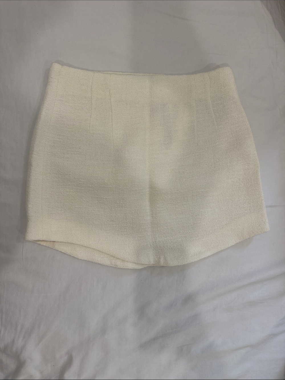 Zara Cream Mini Skirt